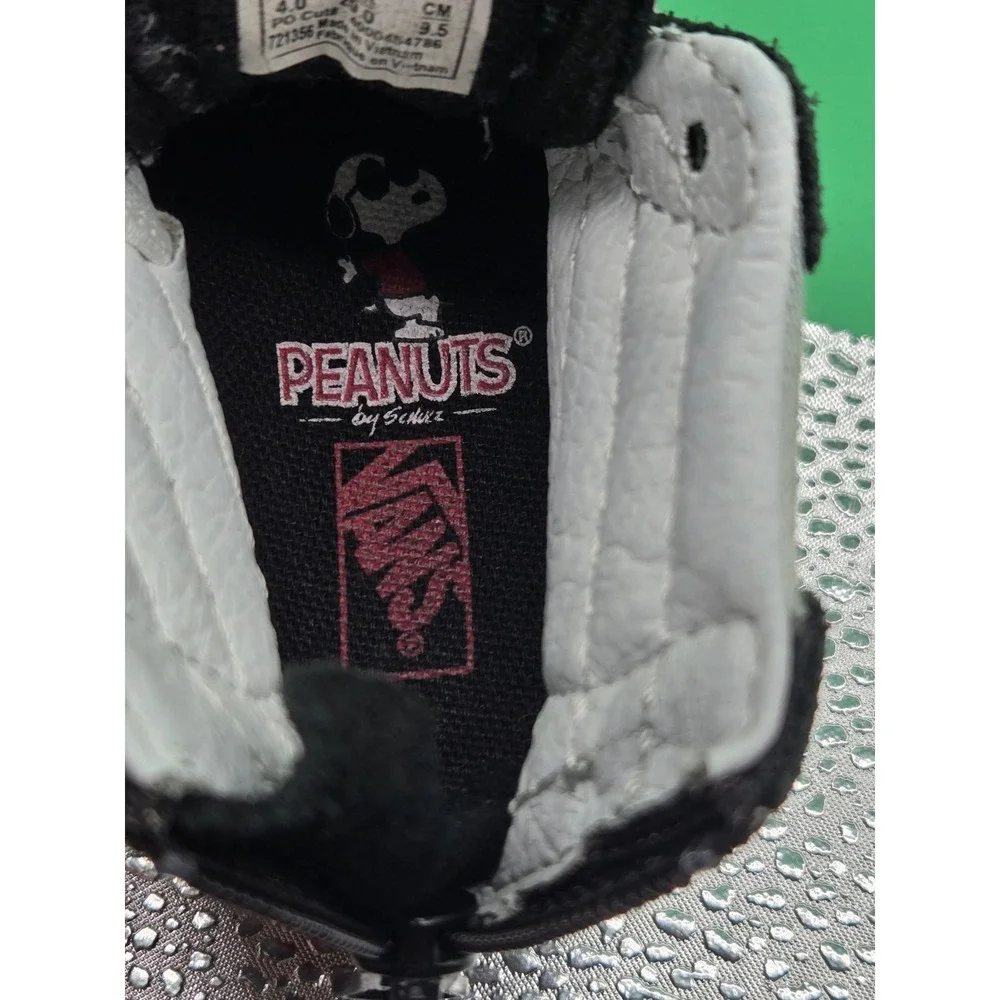 Vans x Peanuts SK8-Hi Sneaker - Joe Cool Snoopy Woodstock Black - Toddler 4.5 US